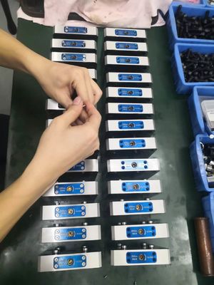 Ręczne zaciskanie punktu zerowego CNC 2,0 kg Masa 18KN Maksymalny moment obrotowy