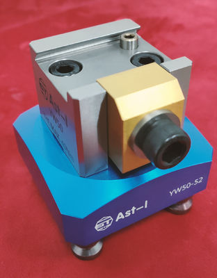 Precyzyjny uchwyt jaskółczy ogon OEM do maszyny 4-osiowej ze stali stopowej YW50-52