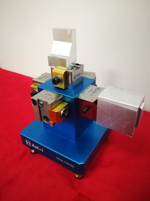 Manulany zacisk zeropunktowy z podnośnikiem 0.005mm System szybkiej wymiany zacisków