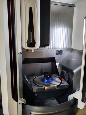 Wysokiej precyzji samocentryzacyjny wiersz i 4 otwory ręczne do 5 osi CNC pracy przez serii 96