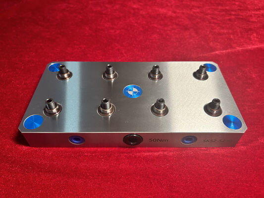 White CNC Axis Fixtures with 0.005mm Repeat Accuracy and 3/4/5 Axis Compatibility for Precision Machining